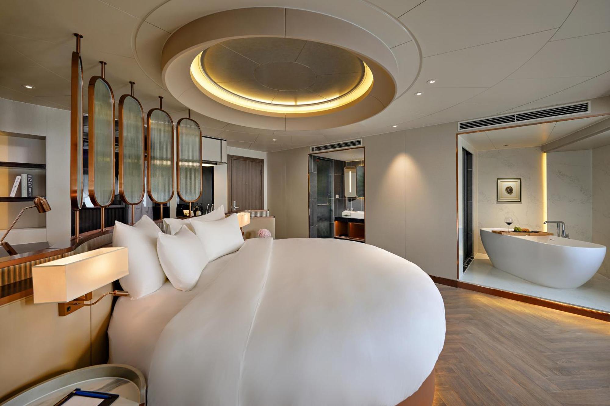 Hotel Grand Pioneers Halong Bay Cruise 2 Ha Long Esterno foto