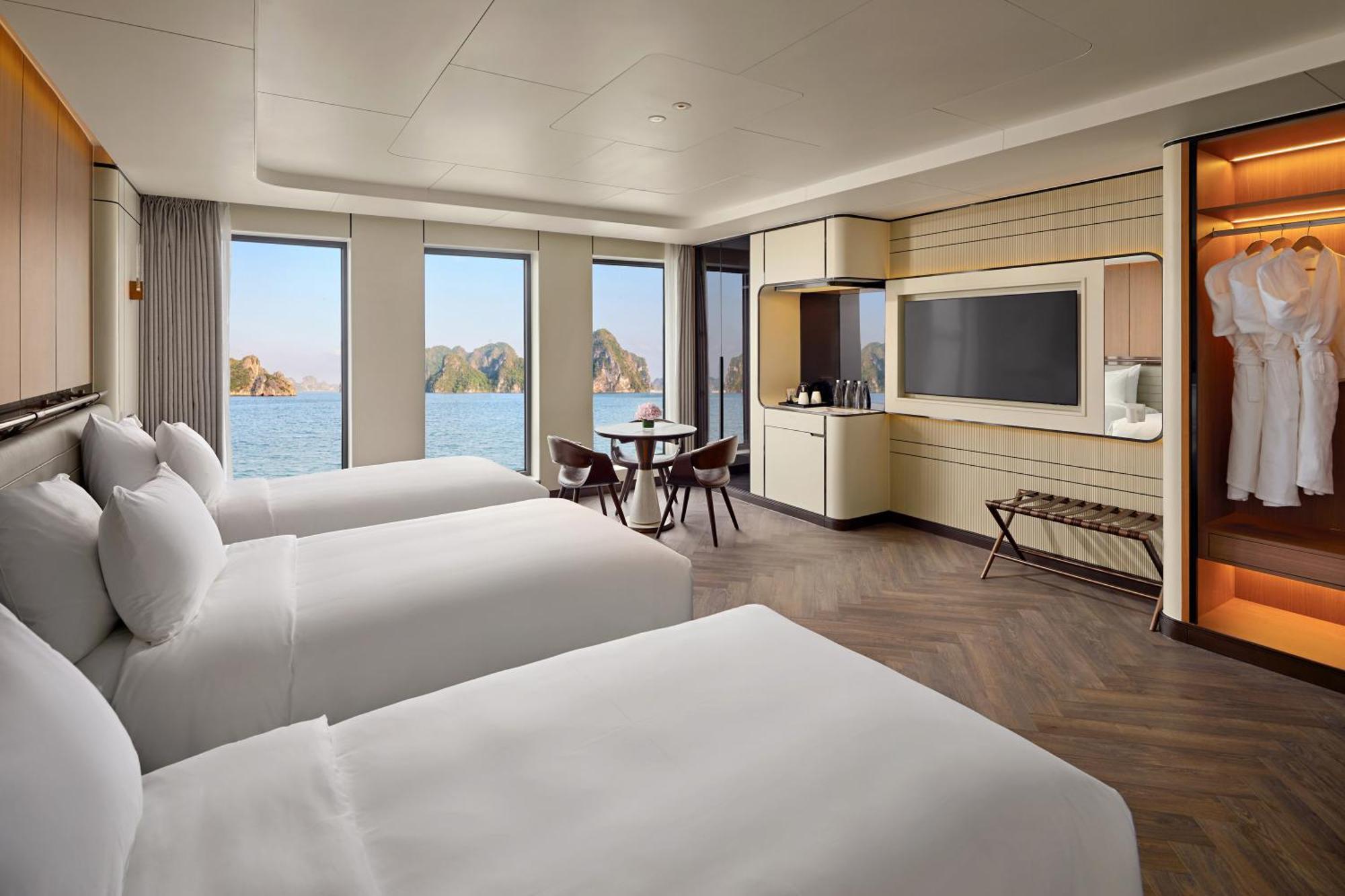Hotel Grand Pioneers Halong Bay Cruise 2 Ha Long Esterno foto